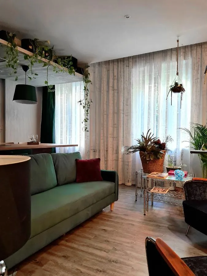 Serendipity Apartments - Montenapoleone 米兰